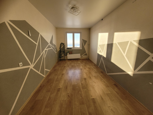 Продам двухкомнатную (2-комн.) квартиру, Самаровская ул, 2, Ханты-Мансийск г