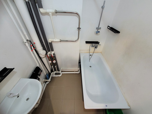 Продам двухкомнатную (2-комн.) квартиру, Самаровская ул, 2, Ханты-Мансийск г