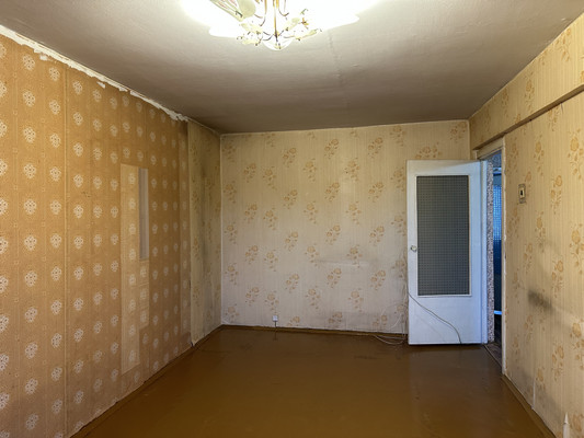 Продам трехкомнатную (3-комн.) квартиру, Волгоградская ул, 82, Иркутск г