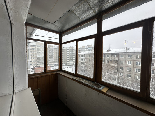 Продам трехкомнатную (3-комн.) квартиру, Волгоградская ул, 82, Иркутск г