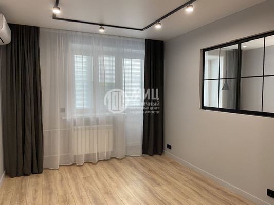 Продам однокомнатную (1-комн.) квартиру, 2-я Владимирская ул, 58, Москва г