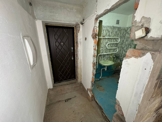 Продам однокомнатную (1-комн.) квартиру, Победы пр-кт, 40, Комсомольск-на-Амуре г