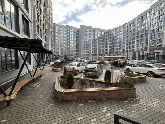 Продам многокомнатную квартиру, Тлостанова ул, 32, Нальчик г