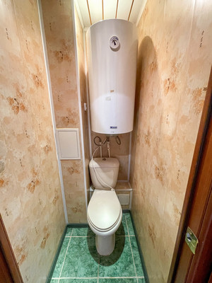 Продам двухкомнатную (2-комн.) квартиру, 1-й Микрорайон ул, 43, Эльбан рп