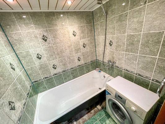 Продам двухкомнатную (2-комн.) квартиру, 1-й Микрорайон ул, 43, Эльбан рп