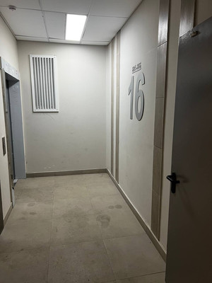 Продам трехкомнатную (3-комн.) квартиру, Полковника Романова ул, 7к1, Нагорное п