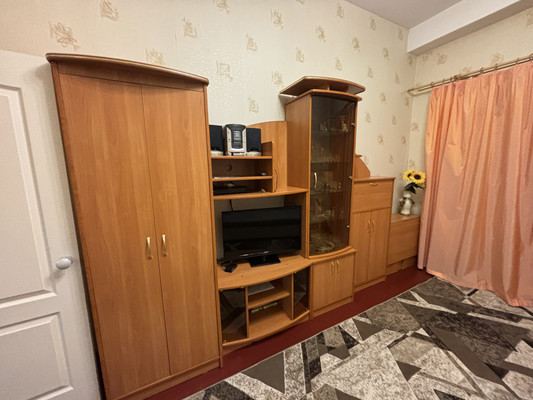 Продам однокомнатную (1-комн.) квартиру, Петрозаводская ул, 27/2, Сыктывкар г