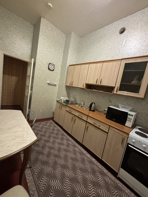 Продам однокомнатную (1-комн.) квартиру, Петрозаводская ул, 27/2, Сыктывкар г