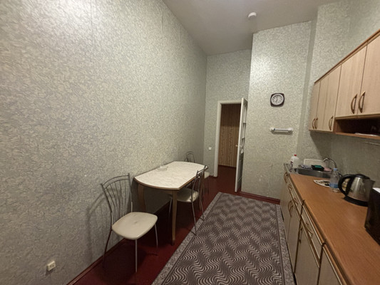 Продам однокомнатную (1-комн.) квартиру, Петрозаводская ул, 27/2, Сыктывкар г