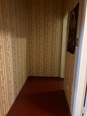 Продам однокомнатную (1-комн.) квартиру, Петрозаводская ул, 27/2, Сыктывкар г