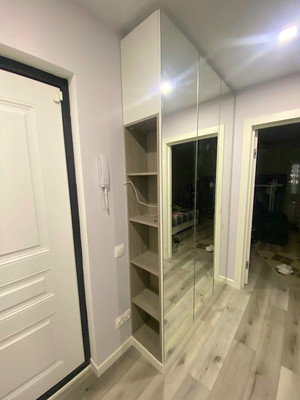 Продам трехкомнатную (3-комн.) квартиру, Торфяная дор, 18к1, Санкт-Петербург г