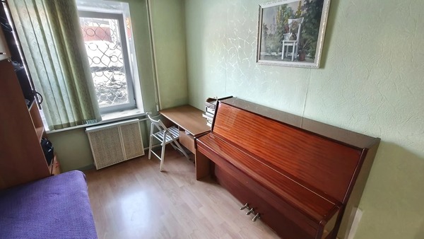 Продам трехкомнатную (3-комн.) квартиру, Краснодарская ул, 78А, Кропоткин г