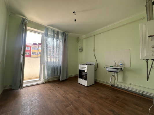 Продам однокомнатную (1-комн.) квартиру, Гагарина ул, 318к2, Кропоткин г