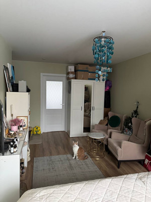 Продам трехкомнатную (3-комн.) квартиру, Солнцевский пр-кт, 9к2, Москва г