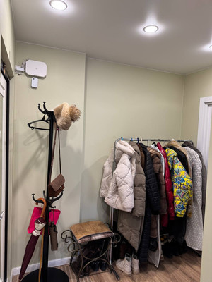 Продам трехкомнатную (3-комн.) квартиру, Солнцевский пр-кт, 9к2, Москва г