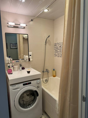 Продам трехкомнатную (3-комн.) квартиру, Солнцевский пр-кт, 9к2, Москва г