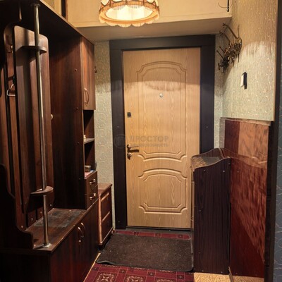 Продам трехкомнатную (3-комн.) квартиру, Смольная ул, 19к2, Москва г