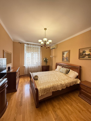 Продам двухкомнатную (2-комн.) квартиру, Трофимова ул, 31, Москва г