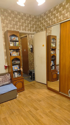 Продам двухкомнатную (2-комн.) квартиру, Угловой пер, 11, Санкт-Петербург г