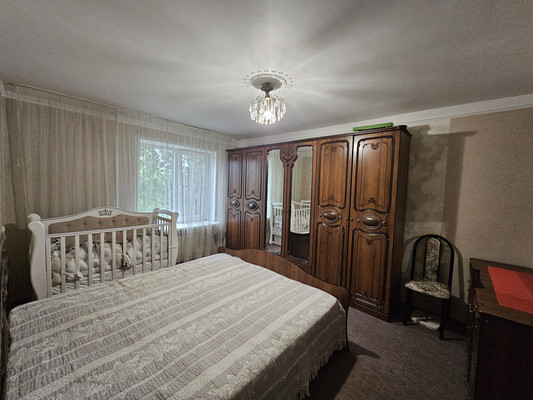 Продам трехкомнатную (3-комн.) квартиру, Самотечная ул, 35, Нальчик г