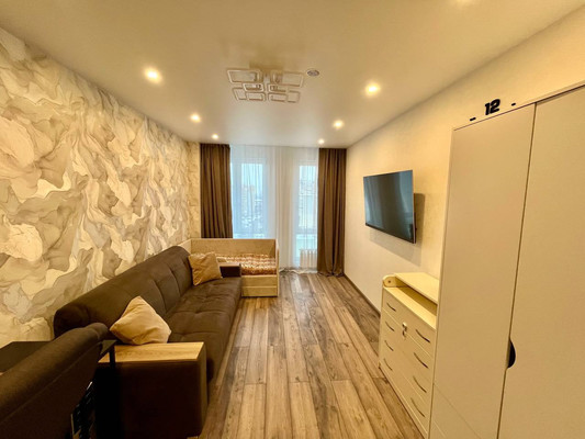 Продам однокомнатную (1-комн.) квартиру, Гайдара ул, 90, Калининград г