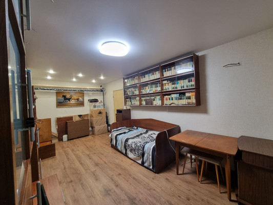 Продам двухкомнатную (2-комн.) квартиру, Инессы Арманд ул, 4к1, Москва г