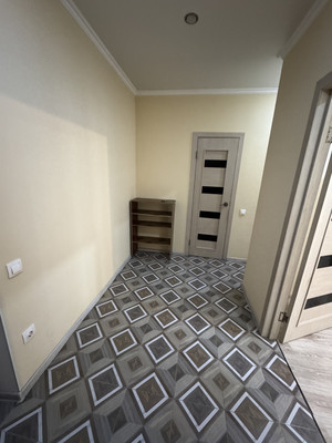 Продам однокомнатную (1-комн.) квартиру, им. Сергея Есенина ул, 110к2, Краснодар г