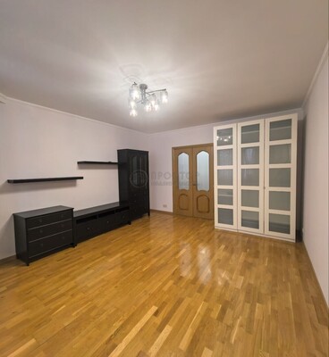 Продам двухкомнатную (2-комн.) квартиру, Пионерская ул, 34, Щелково г