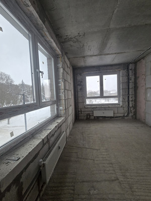 Продам трехкомнатную (3-комн.) квартиру, Новомосковская ул, 1к1, Москва г