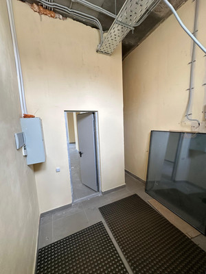 Сдам коммерческое помещение 69,5 м2, 2-я Старо-Аракчинская ул, 33ак1, Казань г