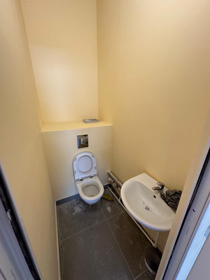 Сдам коммерческое помещение 69,5 м2, 2-я Старо-Аракчинская ул, 33ак1, Казань г