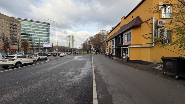 Продам коммерческое помещение 1 100 м2, 60-летия Октября пр-кт, 23, Москва г