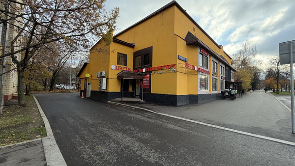 Продам коммерческое помещение 1 100 м2, 60-летия Октября пр-кт, 23, Москва г