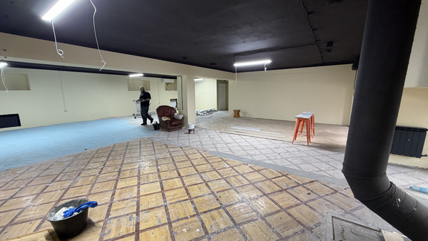 Продам коммерческое помещение 1 100 м2, 60-летия Октября пр-кт, 23, Москва г