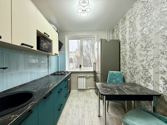 Продам однокомнатную (1-комн.) квартиру, Шполянской ул, 12ка, Симферополь г