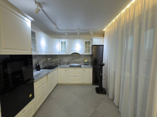 Продам двухкомнатную (2-комн.) квартиру, Архитектора Гайнутдинова ул, 26к2, Казань г