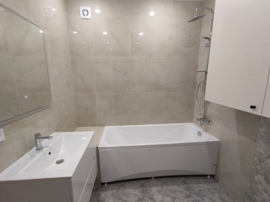 Продам двухкомнатную (2-комн.) квартиру, Володиной ул, 5, Иваново г