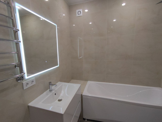 Продам двухкомнатную (2-комн.) квартиру, Володиной ул, 5, Иваново г