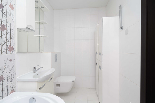 Продам двухкомнатную (2-комн.) квартиру, Ленина ул, 117, Ханты-Мансийск г