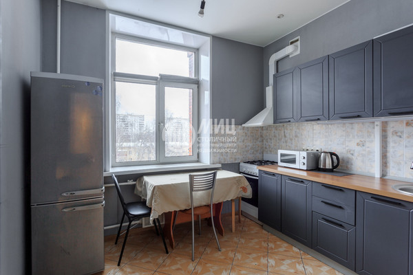 Продам трехкомнатную (3-комн.) квартиру, Сколковское ш, 7, Москва г