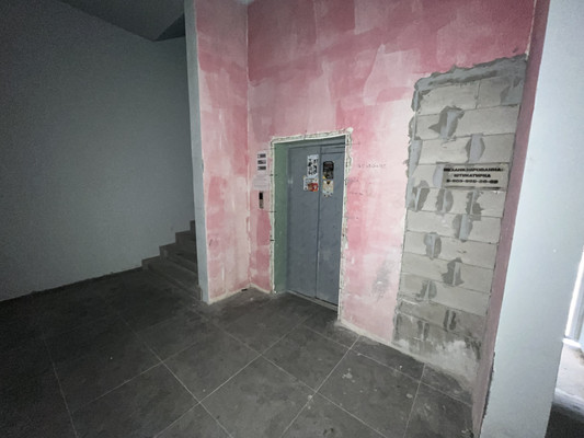 Продам трехкомнатную (3-комн.) квартиру, Шогенова ул, 7, Нальчик г