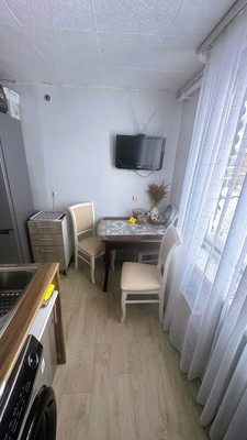 Продам однокомнатную (1-комн.) квартиру, Красногвардейская ул, 36, Ханты-Мансийск г