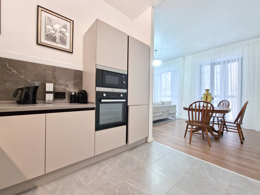 Сдам трехкомнатную (3-комн.) квартиру, Новоалексеевская ул, 22к2, Москва г