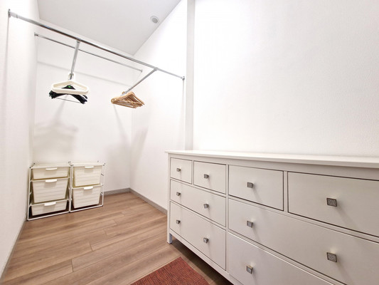 Сдам трехкомнатную (3-комн.) квартиру, Новоалексеевская ул, 22к2, Москва г