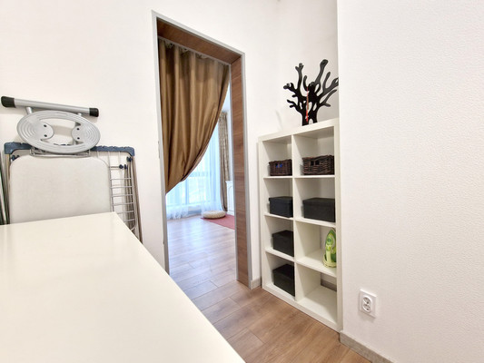 Сдам трехкомнатную (3-комн.) квартиру, Новоалексеевская ул, 22к2, Москва г