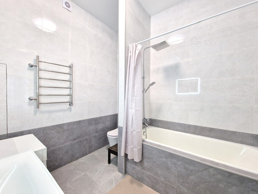 Сдам трехкомнатную (3-комн.) квартиру, Новоалексеевская ул, 22к2, Москва г