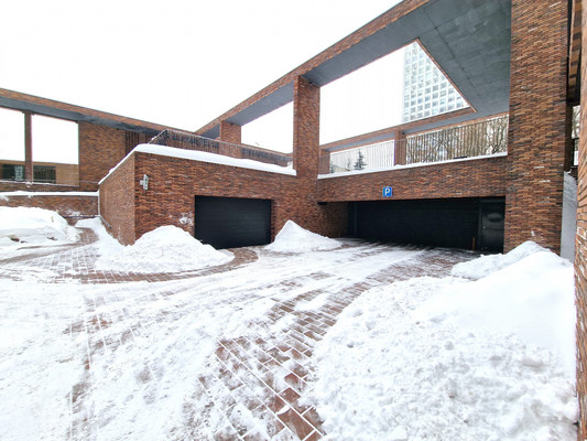 Сдам трехкомнатную (3-комн.) квартиру, Новоалексеевская ул, 22к2, Москва г