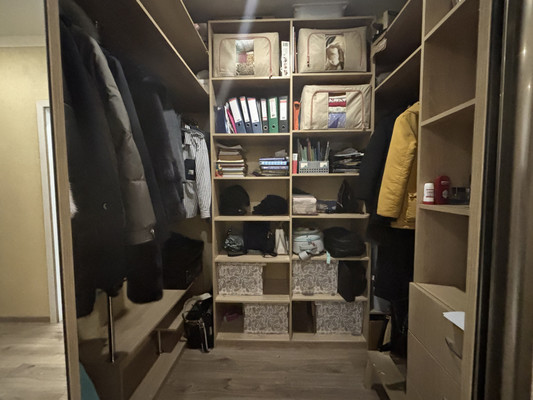 Продам трехкомнатную (3-комн.) квартиру, Профессора Камая ул, 12, Казань г