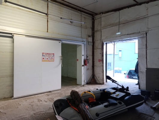 Сдам коммерческое помещение 245 м2, Алтайская 1-я ул, 29А, Калининград г