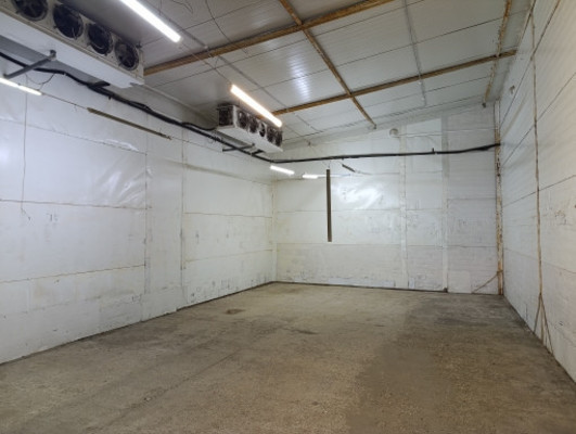 Сдам коммерческое помещение 245 м2, Алтайская 1-я ул, 29А, Калининград г